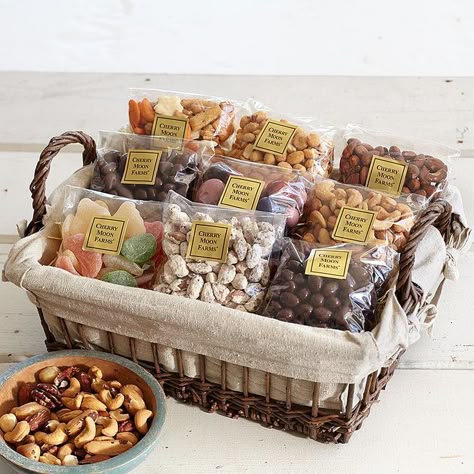 graduation basket ideas, graduation gift basket ideas, graduation gift basket ideas, high school graduation basket ideas, college graduation basket ideas, graduation gift basket ideas for him, graduation gift basket ideas for her, graduation basket ideas for him
