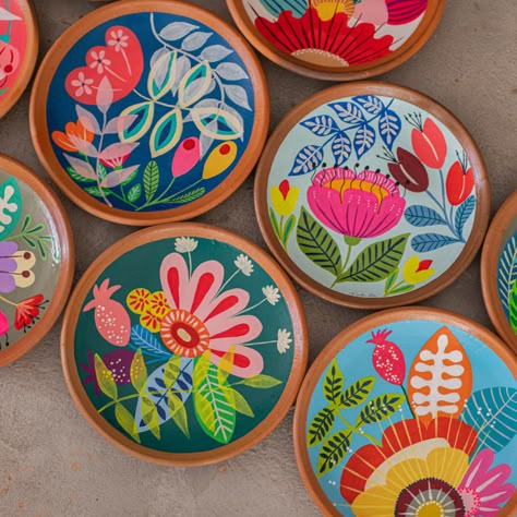 pottery painting ideas, hand painted pottery, painted pottery, easy pottery painting ideas, cute pottery painting ideas, mug pottery painting ideas, pottery painting ideas for beginners, pottery bowl painting ideas, pottery vase painting ideas, pottery plate painting ideas, creative pottery painting ideas